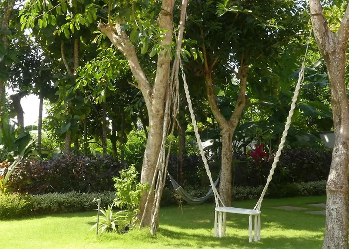 Nyang - Nyang Uluwatu