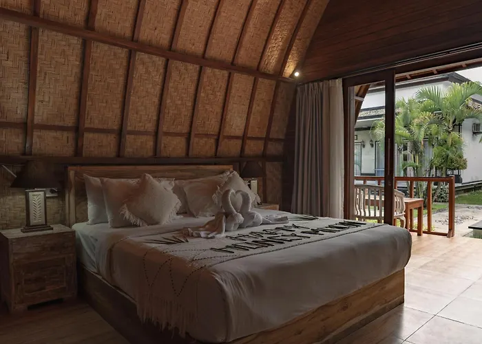 Nyang - Nyang Uluwatu